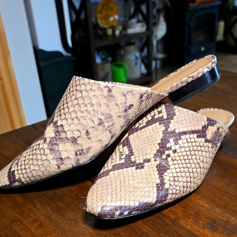 Snakeskin Pattern Mules